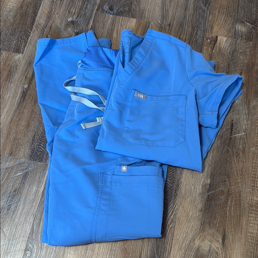 FIGS SCRUBS